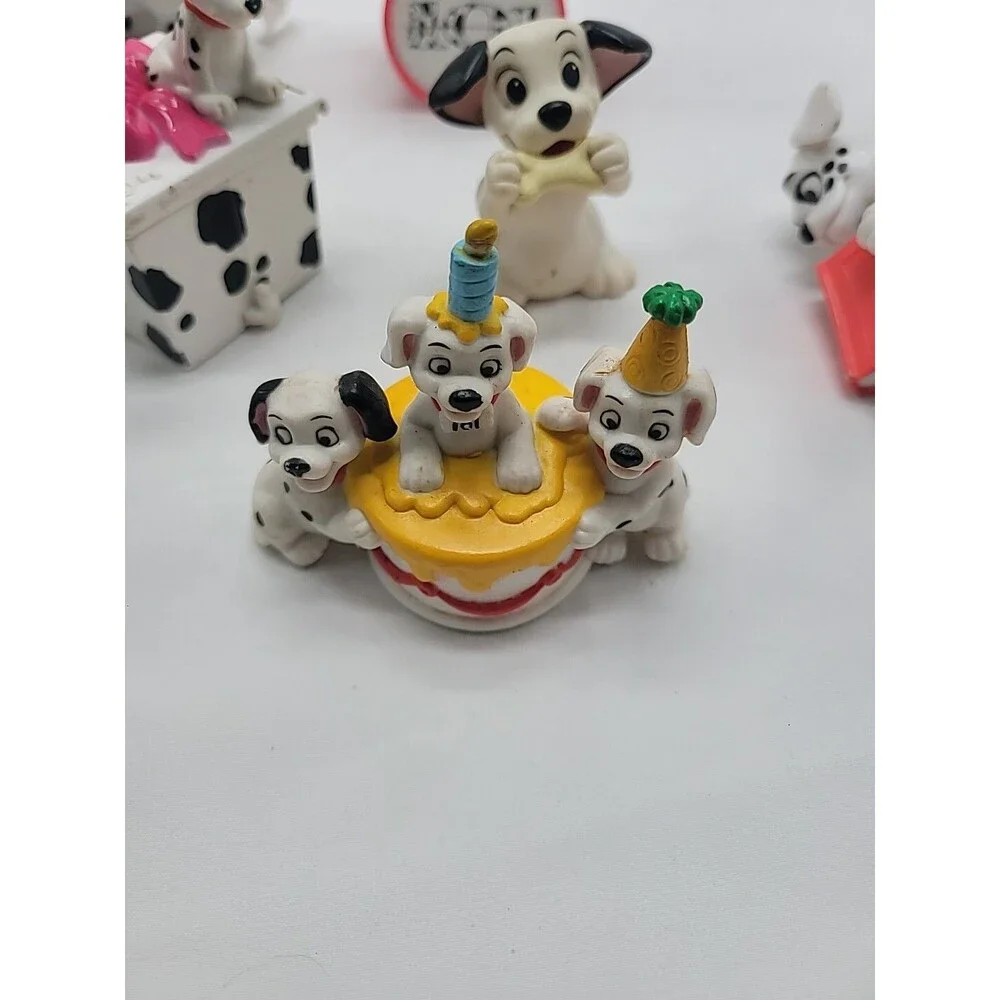 101 Dalmations Toys Lot of 7 Disney Figures RARE Vintage Toys PVC